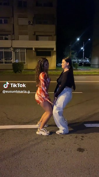 Coregrafia TTK cu Maria: Împărtășește-ți Pasii!