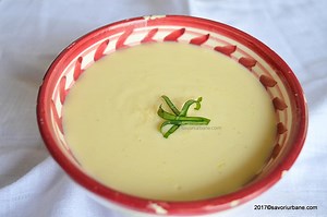 Sos de cascaval - reteta de Sos Mornay