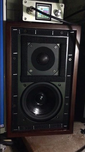 LS3/5A speaker