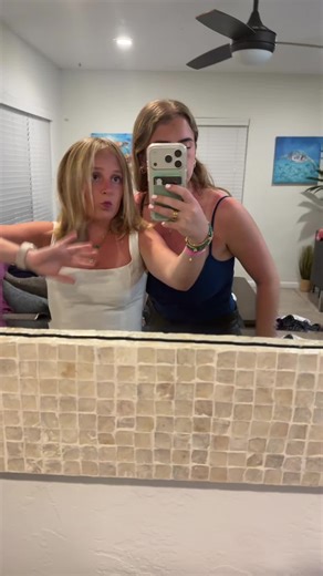 Molly Robson (@molly.robsonn)’s videos with original sound - Music.avenue