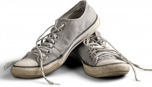 How to Dispose of Old Shoes? 5 Easy Ways! - How to Dispose