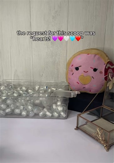 heart fidget mystery scoop! i love when people order a fruity feline that matches their theme 🥹🩷🩷🩷 #fidgets #asmr #mysteryscoop #fidgettoys #needoh