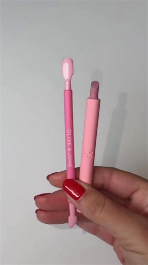 Cuticle Buffer vs. Cuticle Pusher: here’s when to use each. ✨ | Olive & June