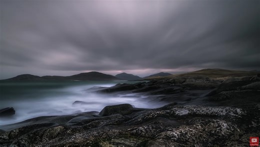 How to Compose a Landscape Shot With an Extremely Wide Angle Lens