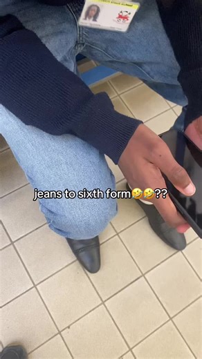 Rocking Jeans for Sixth Form Outfit Ideas