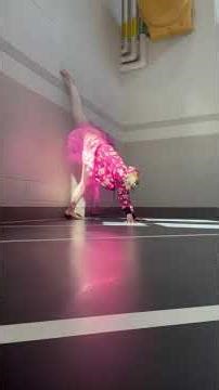 Wall Splits: Wall of Torture!!!!