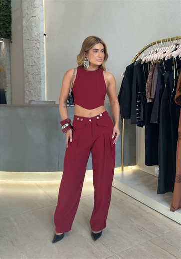 Conjunto Alfaiataria Cropped Corset e Calça 5 Estrelas – Lançamento
