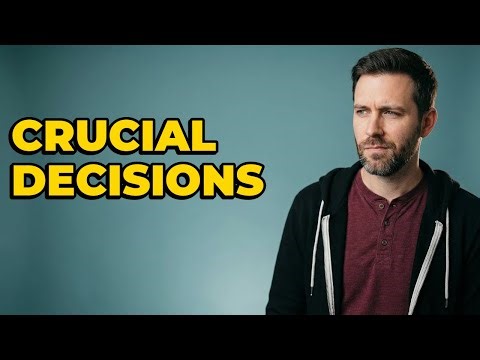 What Decisions Do Wrestling Referees Make?