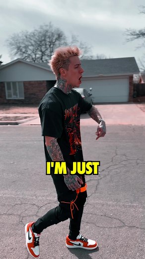 183K views · 8.8K reactions | not 3 of my neighbors just standing outside watching me film this..  | Phix | Facebook