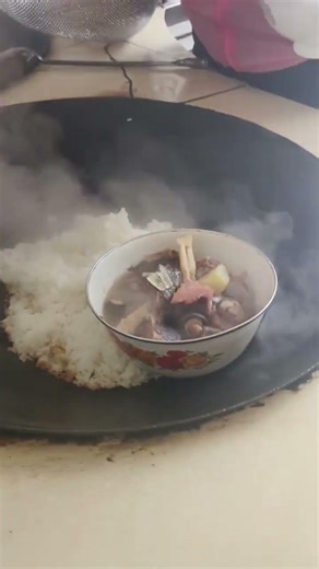 Spring's First Delicacy: Discover the Flavor of Bamboo Shoot Rice