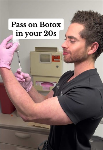Unpopular derm opinion: Most people in their 20s don’t need Botox quite yet. What matters more for wrinkle prevention? A good SPF and retinoid. #botox #dermatology #skincare101 #skintok #fyp