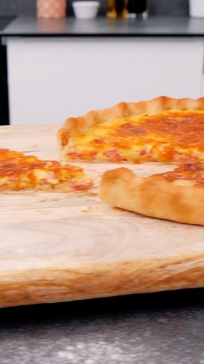 La recette parfaite pour une semaine chargée ! Une quiche sans crème fraiche, facile, rapide et pas chère ! | Cuisine AZ