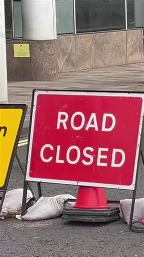 12K views · 33 reactions |  Storm Amy causes building to collapse onto car on busy Glasgow city centre road  | Daily Record | Facebook