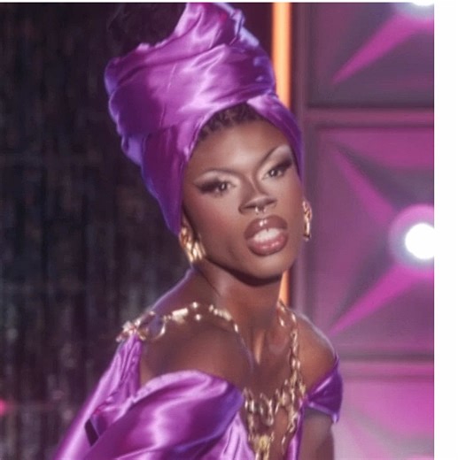 My favvvvv miss luxx noir London pls come back already!! @LUXX NOIR LONDON #luxxnoirlondon #rupaulsdragrace #dragrace #rpdr #rupaulsdragraceseason15 Original content high quality luxx noir London edit