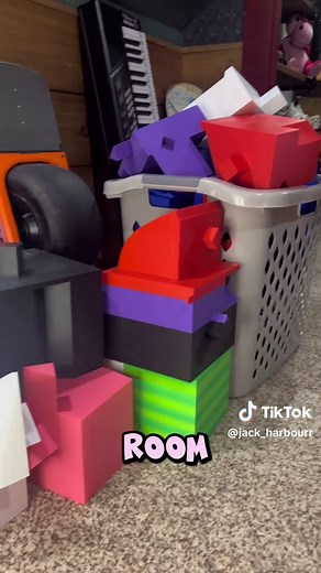 Life-Size Space Mountain Ride Vehicle Creation