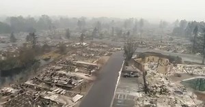 125K views · 2K reactions | Heartbreaking aerial footage of Bear Lake Estates in Phoenix, Oregon on Friday, Sept. 11, 2020, showing the extent of devastation to the community by the Almeda fire, a wildfire that swept through the area on Tuesday.  by Dave Killen | The Oregonian | Facebook
