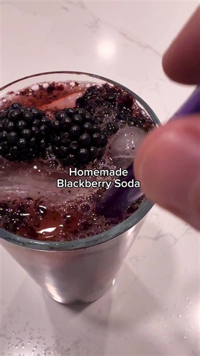 Blackberry Homemade Soda Recipe: Refreshing Antioxidant Drink