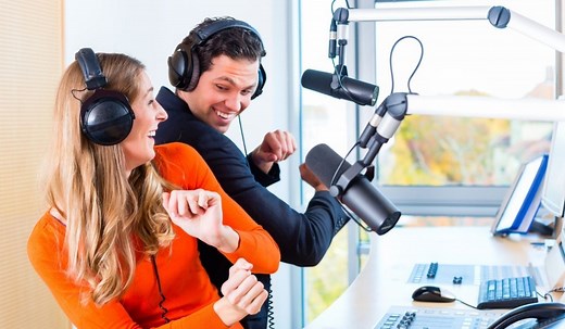 5 Games to Play With Your Radio Station Guests