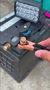 Battery disconnect switch that's easy for beginners to install