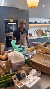 ⁣⁣⠀ ⁣A golden rule when hosting: always know how many people you’re actually feeding.⁣⁣⠀ ⁣⁣⠀ Today I broke that rule. ⁣⁣⠀ ⁣⁣⠀ #StanleyTucci #HomemadePizza #ItalianFoodLovers #DinnerParty #CookingAtHome #KitchenChaos #PizzaLovers #hosting | Stanley Tucci