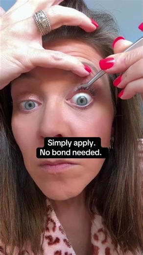 New Self-Adhesive Cluster Lashes 👀 First Look + Try-On