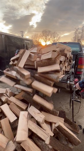The Fastest Most Cost Effective Way To Deliver Firewood! Full face cord unloaded in seconds! #invention #firewood #innovative | Hard Working Man