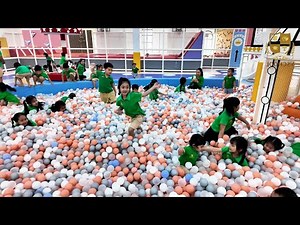 Ball Pit for Kids – What’s Inside This Childhood Paradise?