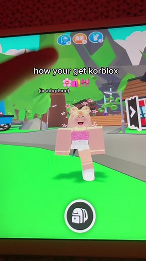 how you geht Korblox 💗💓💖💘💝💞💕
