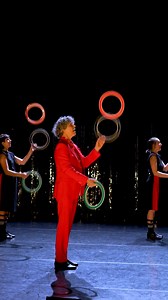 Start your new year with a touch of magic with Heka ✨ 🤹‍♀️ Explore the fascinating connection between juggling and illusion with this spellbinding new performance from Gandini Juggling 📆 Fri 14 & Sat 15 Feb 🎟http://bit.ly/3VQSXfL | Brighton Dome