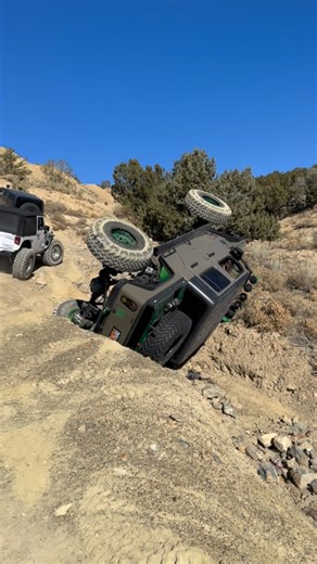 I can’t be controlled… 😬😬😬 Good thing my woman is a good sport! We’re really missing wheeling right now, but we’re just about on the other side of all of this and will be back on Sand Mountain in no time. See you soon #outtacontrol #rockcrawling #jeep #jeepgladiator #stupidshit | Jem and the Misfit