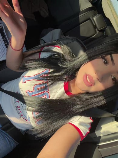 la_celene (@la_celene)’s videos with sonido original - .