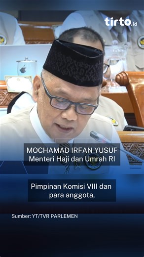 tirto.id on Instagram: "Menteri Haji dan Umrah (Menhaj), Mochamad Irfan Yusuf, memamerkan salah satu seragam baru yang akan dipakai petugas haji dalam penyelenggaraan haji 2026 M/1447 H. "Pimpinan Komisi VIII dan para anggota, izinkan kami untuk memperkenalkan salah satu seragam petugas haji Republik Indonesia yang akan dikenakan nanti ketika bertugas di Mekkah dan Madinah," tutur pria bisa disapa dengan Gus Irfan dalam rapat kerja dengan Komisi VIII DPR RI di Kompleks Parlemen, Senayan, Jakarta