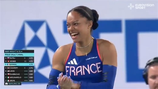 🥇 𝗖𝗛𝗔𝗠𝗣𝗜𝗢𝗡𝗡𝗘 𝗗𝗨 𝗠𝗢𝗡𝗗𝗘 !!! 🇫🇷 Marie-Julie Bonnin s'impose aux #WorldIndoorChamps avec 4,75 m, record national égalé ! 🤩 Une performance historique pour la perche française ! 💻 Rendez-vous à 10h50 pour vivre en DIRECT son podium sur https://eurovisionsport.com. | FFA - Fédération Française d'Athlétisme