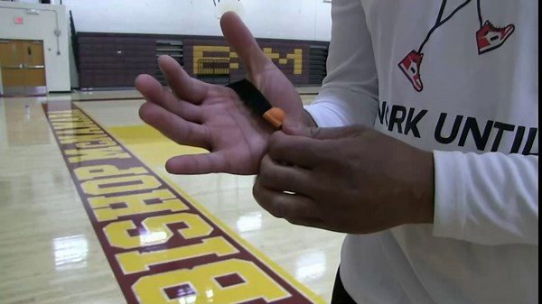 Off Palm Shooting AID (Basketball Training Aid)