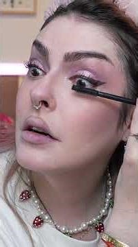 A mascara that adds volume and is inexpensive - Karen Bachini