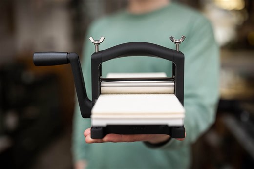 Print Your Own Postcards and Miniature Woodcuts with This Tabletop Printing Press