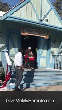 GILMORE GIRLS Ribbon Cutting on WB Lot