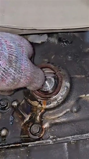 ​How to Replace Crankshaft Seal