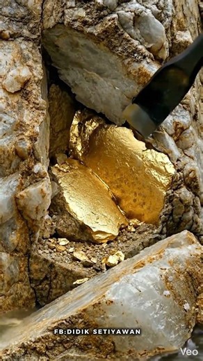 Breaking Fragile Quartz to Reveal Solid Gold