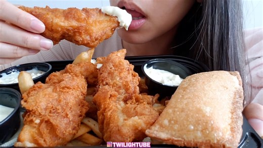 【只有吃和咽】Twilight 炸鱼薯条 菠萝派 咀嚼加速超过瘾！