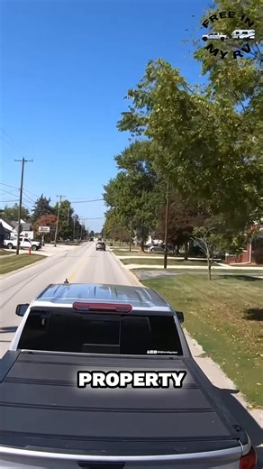 Embark on a journey from Pittsburgh to Detroit, Michigan, for a first-time exploration of the Motor City. Witness the surprising reality of Detroit's downtown area, debunking myths of urban blight and discovering a city undergoing a renaissance. So far, Detroit seems pretty cool. Tag a friend who loves city exploration! #Detroit #Michigan #RoadTrip #MotorCity #Travel | Traveling Robert
