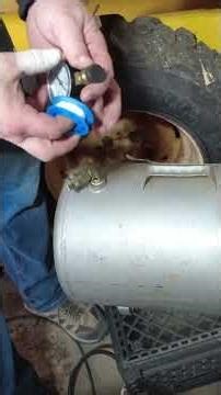 Replacing pressure gauge on air tank