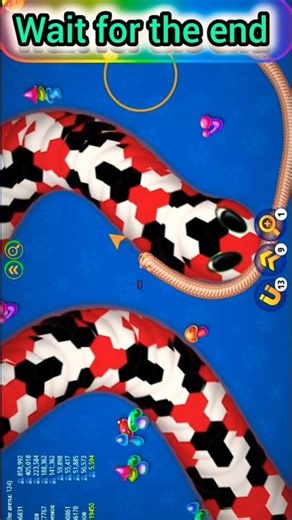 Tiny Peach Snake vs Giant Red Python! 🐍🔥 | Epic Kill! #shorts #shortsfeed #wormszone #snakegame