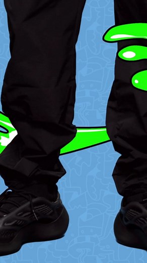 Any chance you can guess this year's #KCA host? 💚 #kidschoiceawards #slime #kca2020 #guesswho