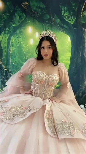 CODIGO15 Quinceañera Dresses (@codigo1538)’s videos with original sound - CODIGO15 Quinceañera Dresses