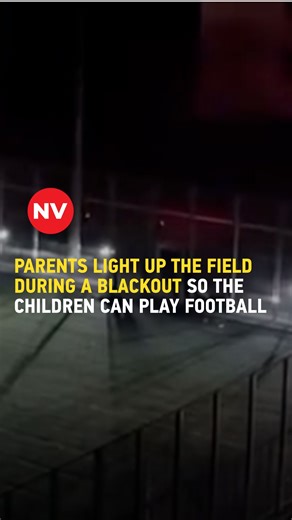 🥹❤️‍🩹In Cherkasy, parents used car headlights to light a football field during a blackout so kids could train. The video touched thousands — people say this support keeps children believing in their dreams. 📹: repetii_psychologist / TikTok | The New Voice of Ukraine