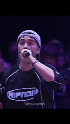 Final of the Freestyle Rap Championship in Chile