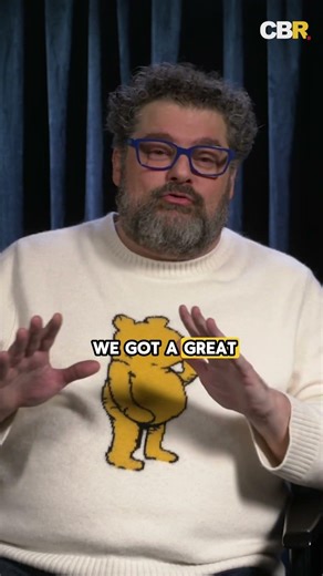 Bobby Moynihan’s Wild Garbage Bag Deal?! 🗑️😂 #reggiedinkins