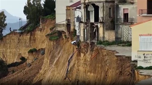 Video. Erdrutsch in Niscemi auf Sizilien: Einsatzkräfte evakuieren Hunderte
