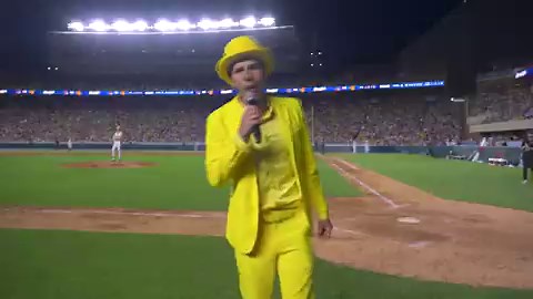 Am I hallucinating? Feel like I am hallucinating.